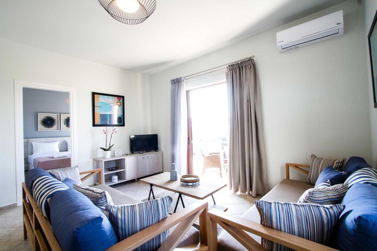Mike'S Apartment I Luxury Above The Sea Kissamos Exterior photo